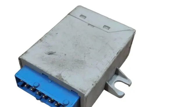 BMW 3 E36 Window wiper relay 61358357093 1001 711370