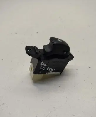 Hyundai Santa Fe Electric window control switch 935753C010