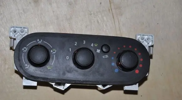 Renault Trafic III (X82) Climate control unit 30080061