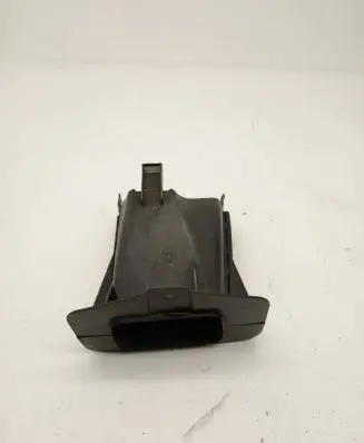 BMW 5 G30 G31 G38 Brake cooling air channel/duct 7394665