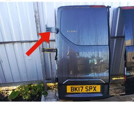 Ford Transit Custom Loading door upper hinge 