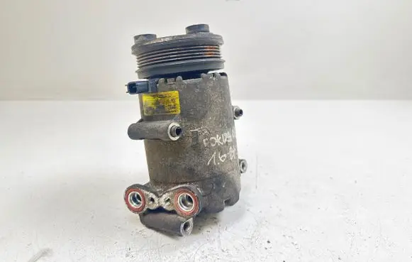 Ford Focus Air conditioning (A/C) compressor (pump) 3M5H19D629PH