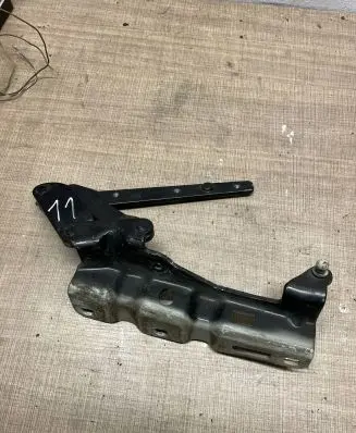 Mercedes-Benz CLC CL203 Engine bonnet/hood hinges A2038800328