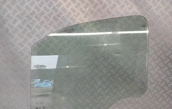 Peugeot Partner III Front door window glass four-door 43R000015 E000191