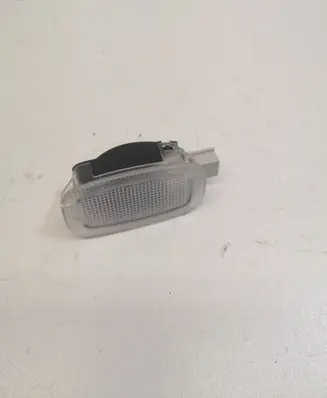 Mercedes-Benz E W212 Front seat light A0028202101