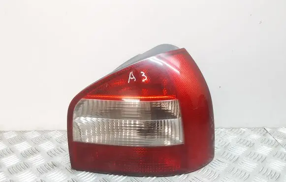 Audi A3 S3 8L Rear/tail lights 8L0945096B