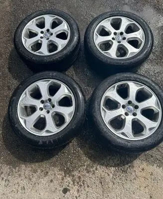 Volvo XC60 R18 alloy rim 31200371 007G