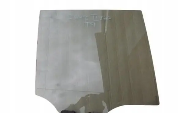 Suzuki Grand Vitara II Rear door window glass