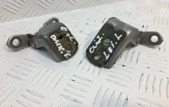Nissan X-Trail T30 Rear door hinge set 