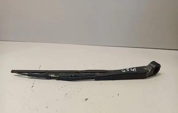 Dodge Caliber Rear wiper blade arm 05303787AD