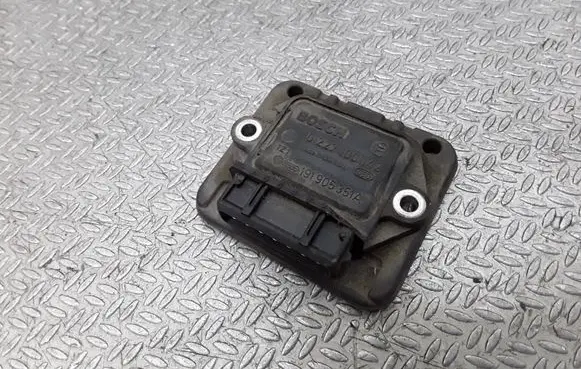 Volkswagen Golf II Ignition amplifier control unit 191905351A 0227100142