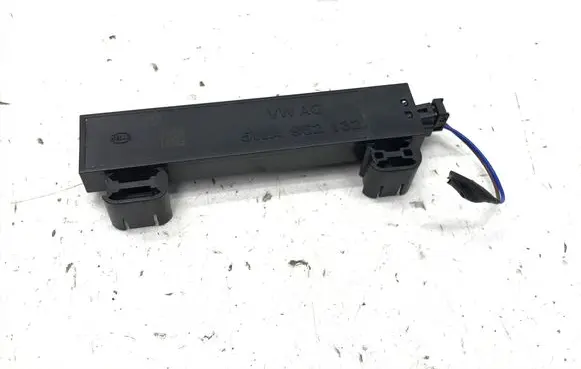 Audi A3 8Y Keyless system antenna 5WA962132