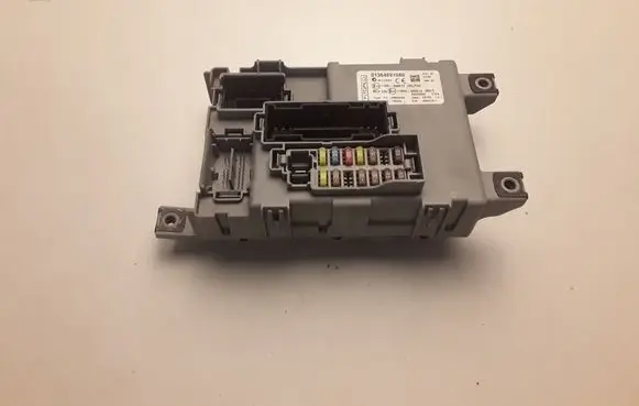 Peugeot Bipper Fuse module 01364891080