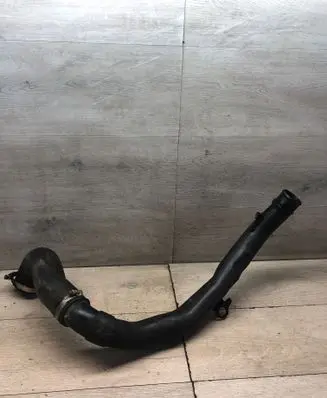 Volkswagen Touran II Intercooler hose/pipe 5N0145840G