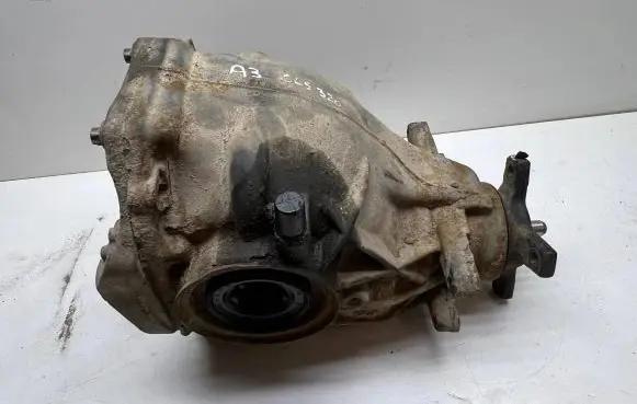 Mercedes-Benz CLS C219 Rear differential A2303511808