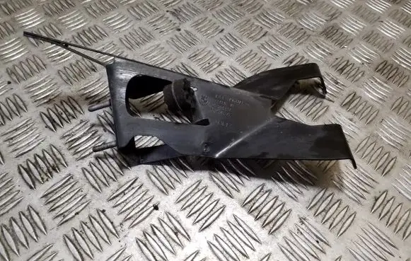BMW X1 E84 Other engine bay part 32416796408 6796408