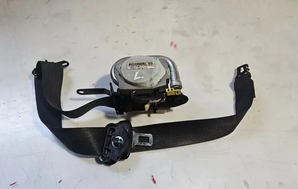 Opel Insignia A Front seatbelt 306981099
