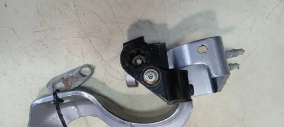 Audi A6 S6 C6 4F Tailgate/trunk/boot hinge 4F9827299D
