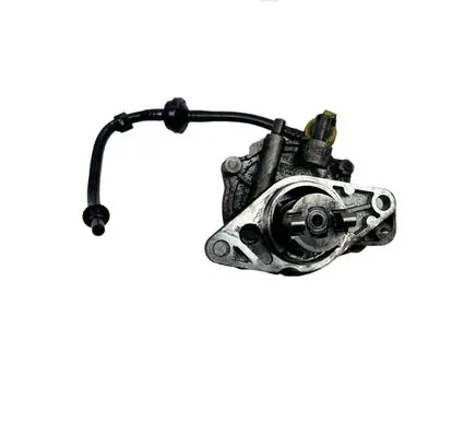 Opel Astra H Vacuum pump 55193232