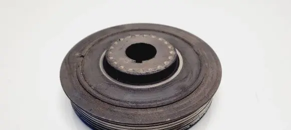Citroen C5 Crankshaft pulley C45331