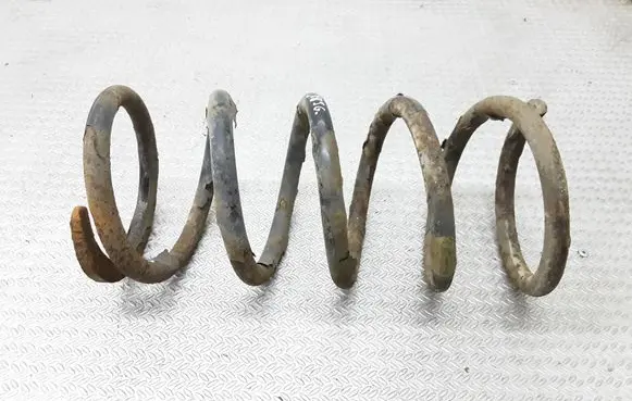 Toyota Avensis Verso Rear coil spring