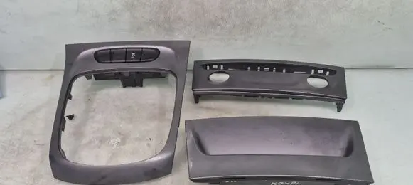 Opel Astra K Gear shifter surround trim plastic 529131017