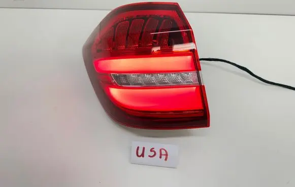 Rear/tail lights