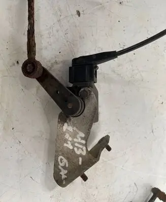 Mercedes-Benz E W211 Headlight/headlamp level sensor 