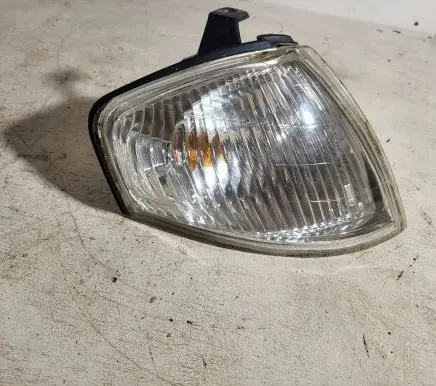 Front indicator light