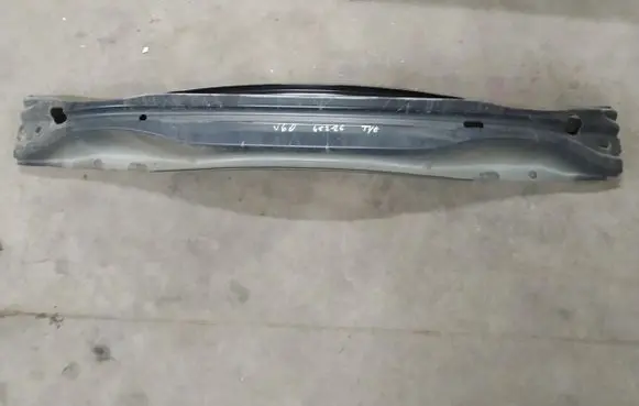 Volvo V60 Rear bumper support beam 