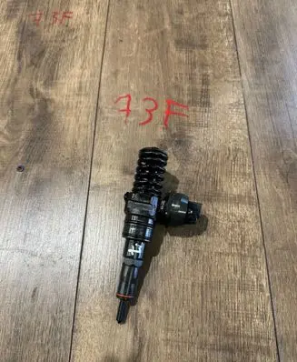 Fuel injector