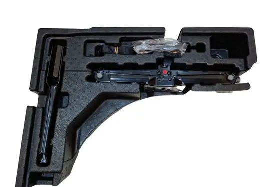 Buick Encore I Spare wheel mounting bracket 42564380