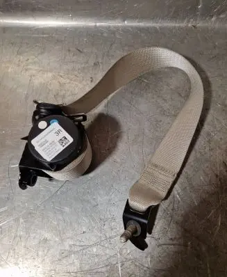 Chrysler Pacifica Third row seat belt P6EB031D2AE 6361236 TS6080821905