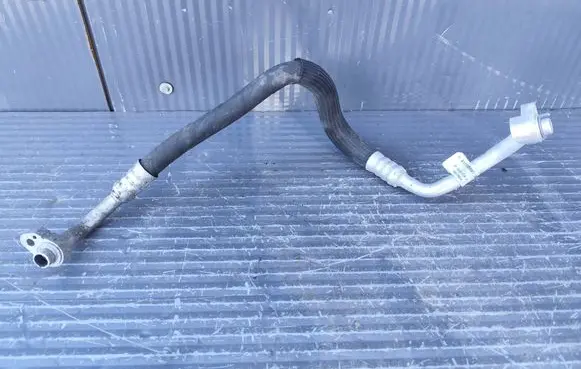 Mercedes-Benz A W177 Air conditioning (A/C) pipe/hose A1778305601