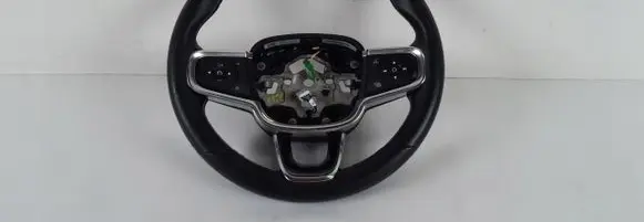 Volvo XC40 Steering wheel 32288650