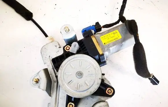 Chevrolet Captiva Front door window regulator motor 96627079