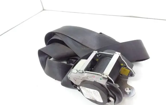Skoda Rapid (NH) Front seatbelt 7N0857737A 7N0857737