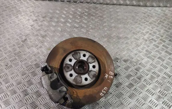 Volkswagen PASSAT B8 USA Front wheel hub