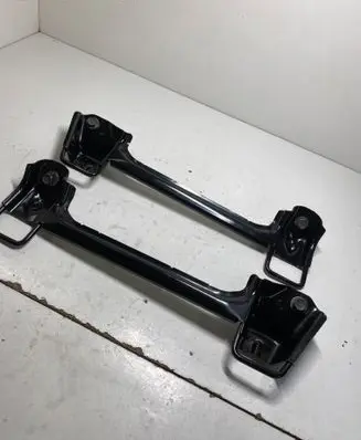 Toyota Avensis T250 ISOFIX Bracket