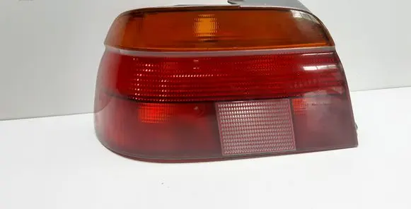 BMW 5 E39 Rear/tail lights 8358031