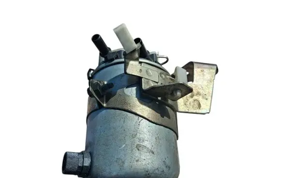 Nissan X-Trail T32 Fuel filter housing