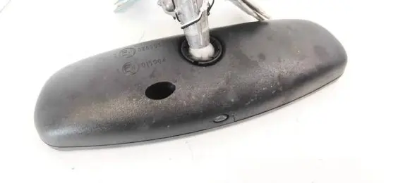 Rear view mirror (interior)