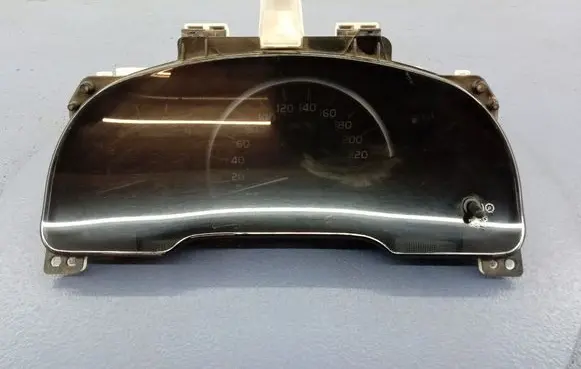 Toyota Avensis Verso Speedometer (instrument cluster) 8380044A50