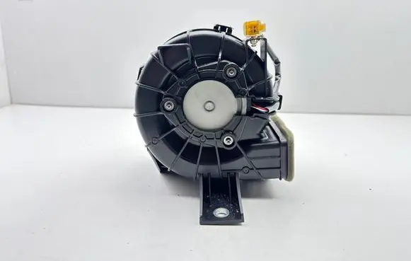 Toyota Yaris Hybrid/electric vehicle battery fan G923052010 1310001634 BASF510B01
