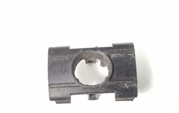 BMW 1 E81 E87 Front parking sensor holder (PDC) 7182366