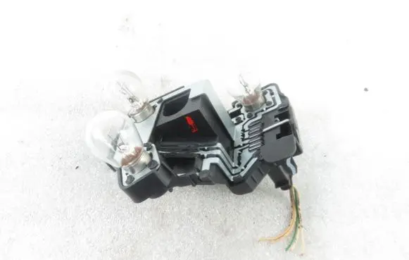 Peugeot 206 CC Tail light bulb cover holder