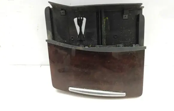 Audi A6 S6 C6 4F Car ashtray 4F1857951A