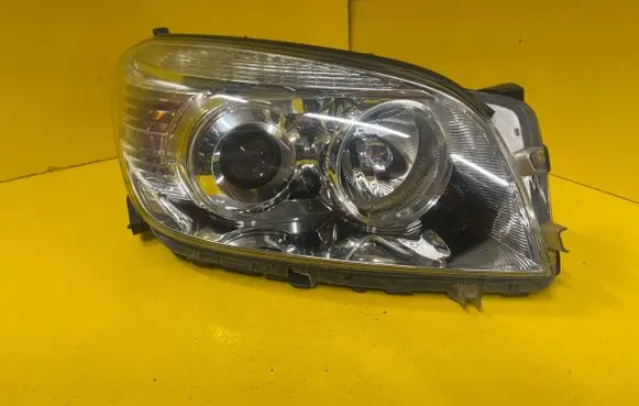 Toyota RAV 4 (XA30) Headlight/headlamp 7396993857