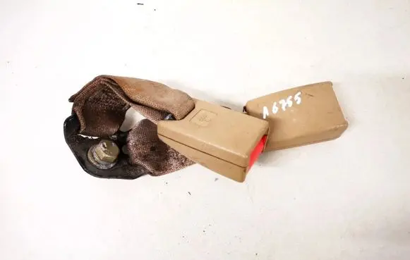 Rover 620 Middle seatbelt buckle (rear) 