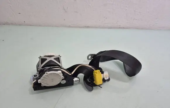 Volkswagen PASSAT CC Front seatbelt 3C1857706Q